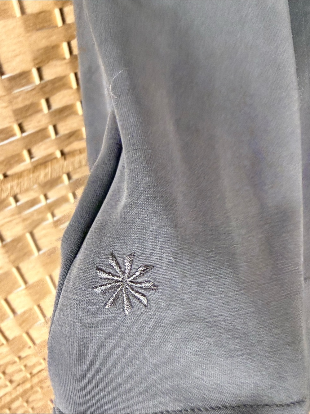 Athleta Seasoft Quarter Zip Size Medium - Picture 5 of 6